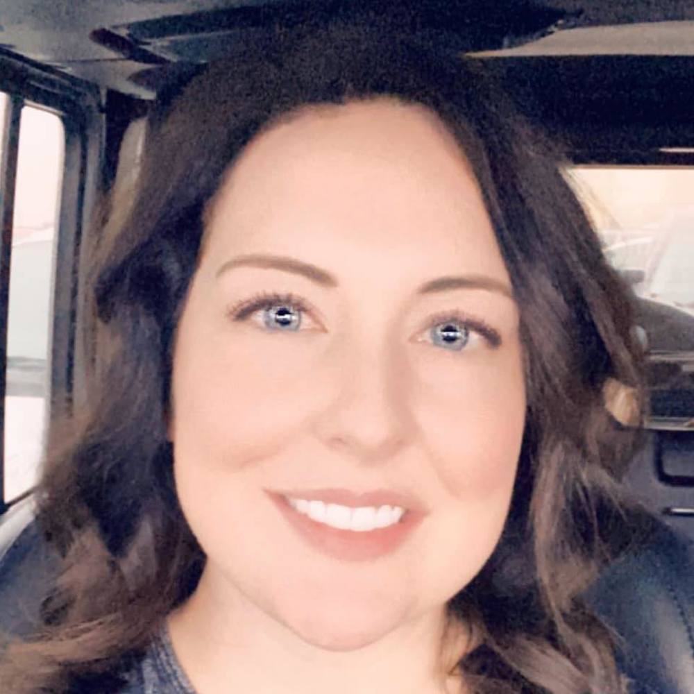 Meet your Posher, Alexandra